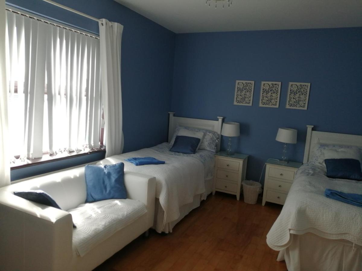 באליקאסל J And J Guest House מראה חיצוני תמונה